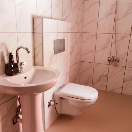 Hostel Lily Town Antalya