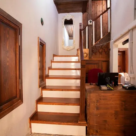 Lily Town أنطاليا