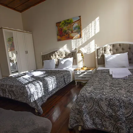 Lily Town * أنطاليا